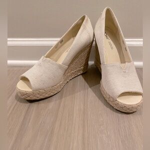 Closeout❣️TOMS Michelle Peep-Toe Espadrille Wedge Sandals - Recycled